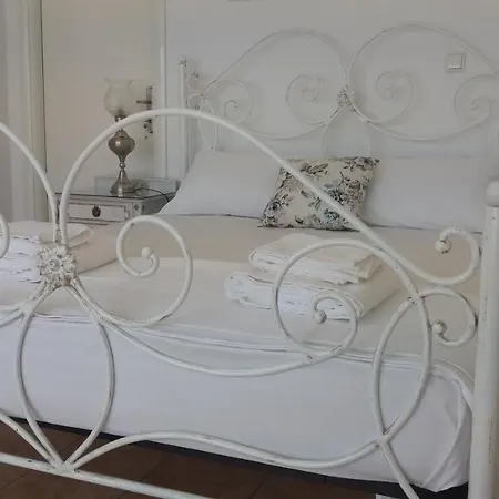 Estate Dafnopanagia Luxury Ourania Apartment *