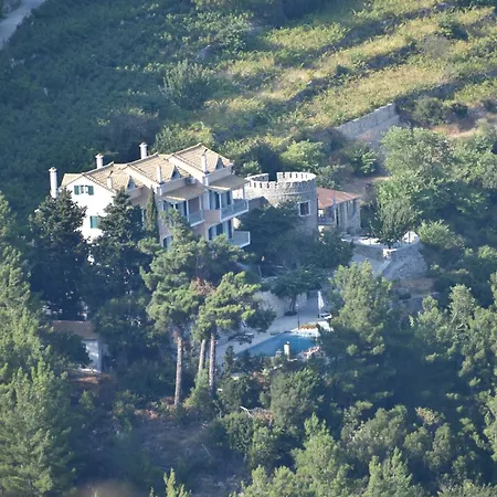 Estate Dafnopanagia Luxury Ourania