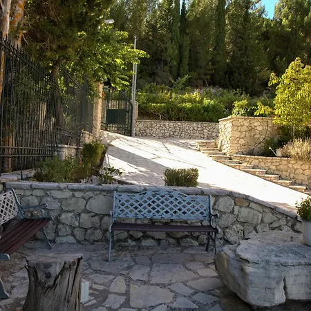 Estate Dafnopanagia Luxury Ourania Apartment Karia (Lefkada)